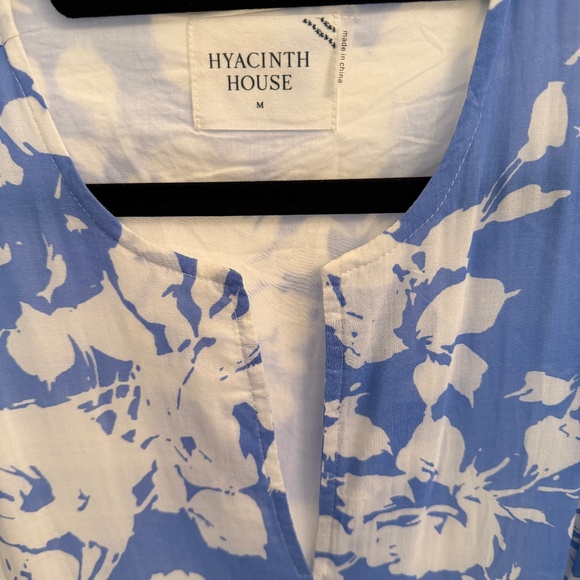 Hyacinth House by Tuckernuck Blue and White Floral Cisco Maxi Dress - Picture 3 of 4